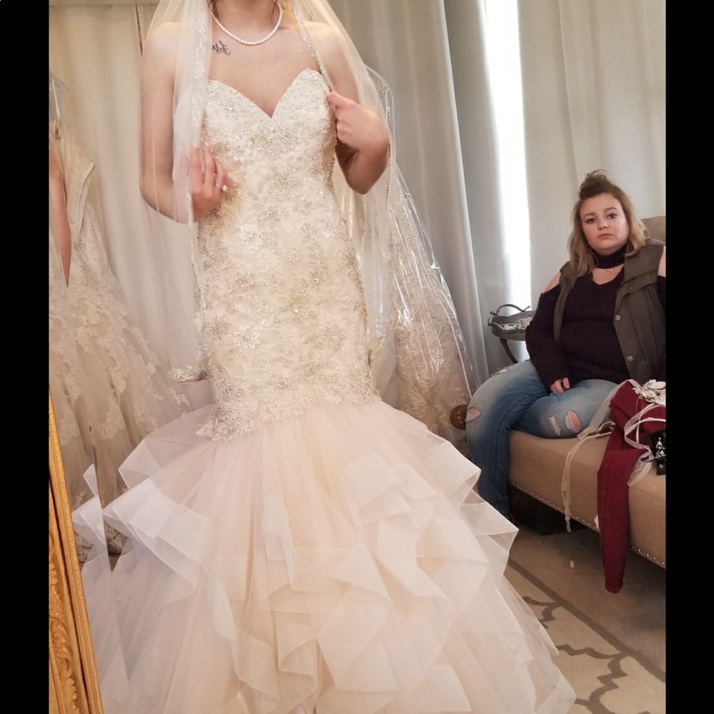 Wedding dress